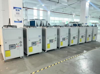 低溫冷水機(jī)組與傳統(tǒng)制冷系統(tǒng)的對(duì)比分析