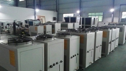 低溫冷水機(jī)組的聯(lián)鎖參數(shù)如何調(diào)整？